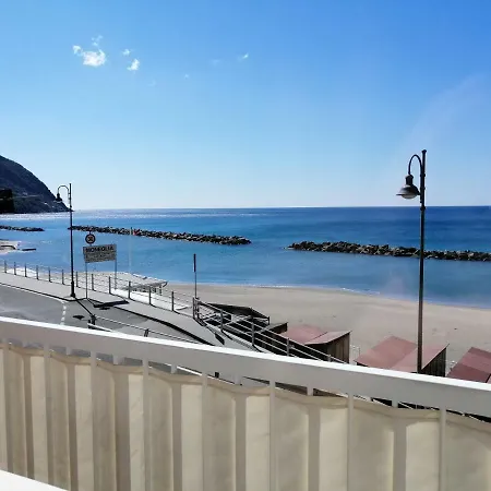 Maggiore 3* Moneglia